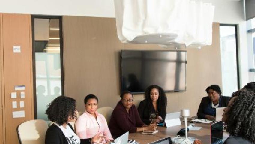 Online Service Platforms: Connecting Service Providers and Customers in the Digital Economy